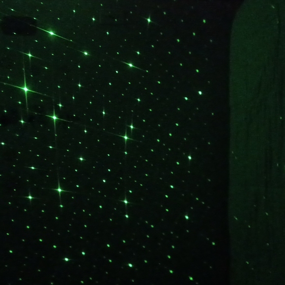 NIB Night sky Projector - Picture 13 of 13